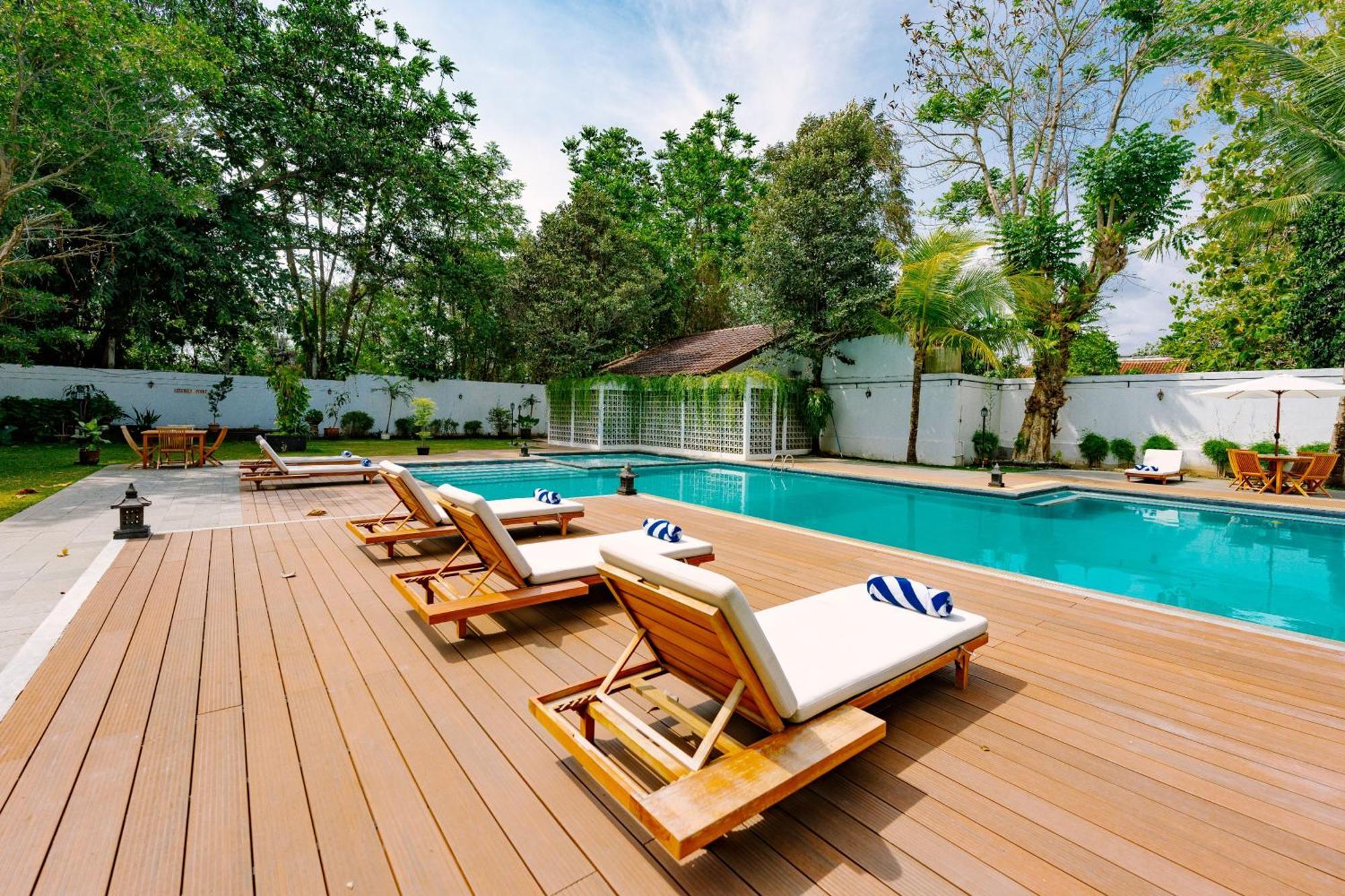 Grand Diamond Hotel Yogyakarta Maguwo Exterior photo